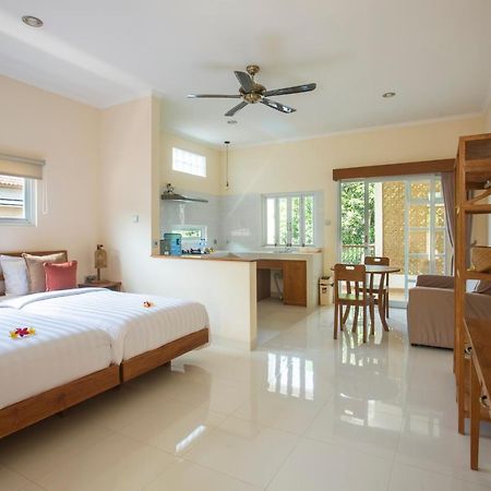Bed and Breakfast Donguri House Bali à Jimbaran Extérieur photo