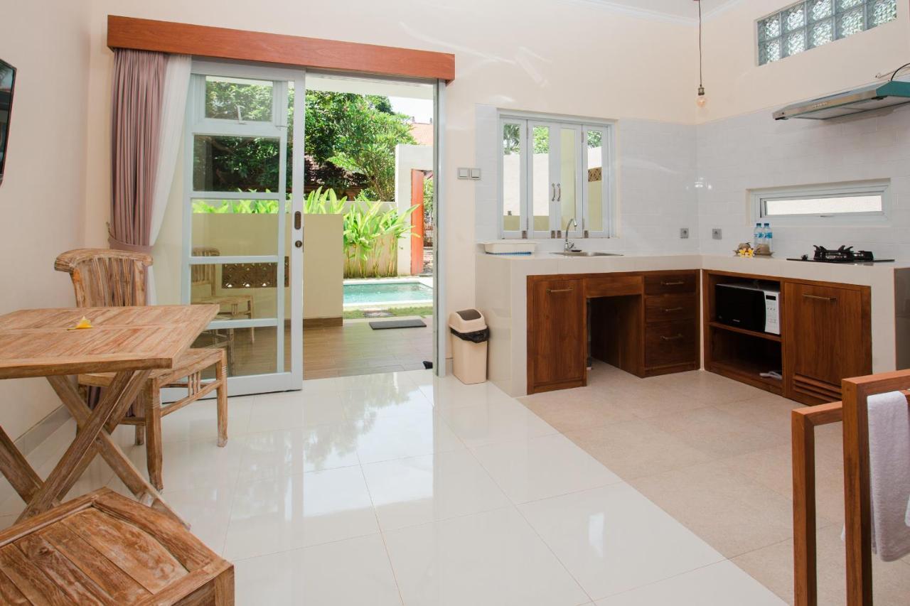 Bed and Breakfast Donguri House Bali à Jimbaran Extérieur photo