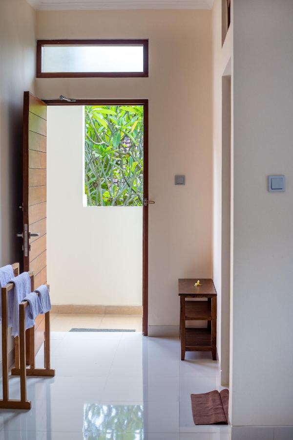 Bed and Breakfast Donguri House Bali à Jimbaran Extérieur photo